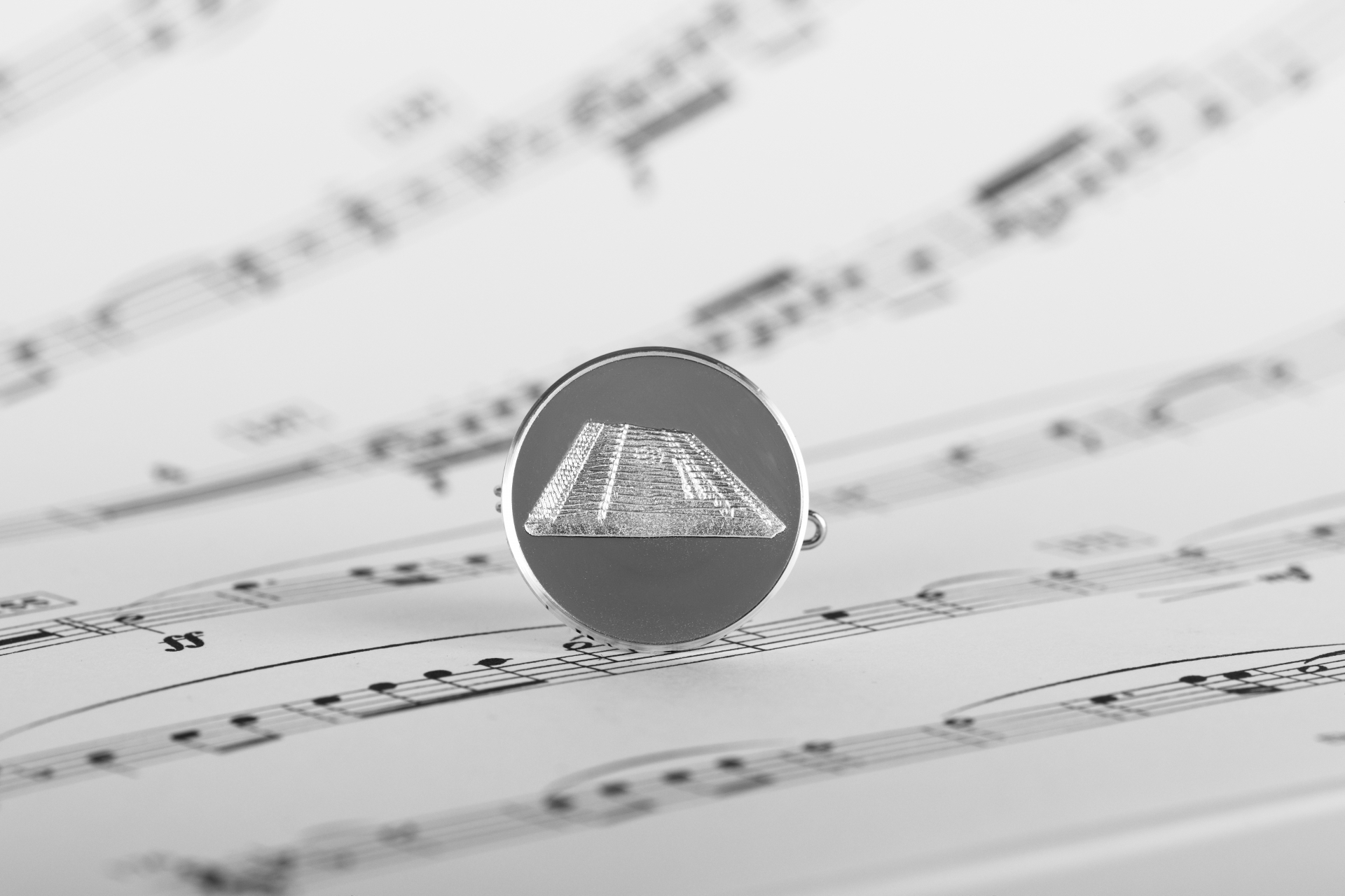 Anstecknadel Hackbrett